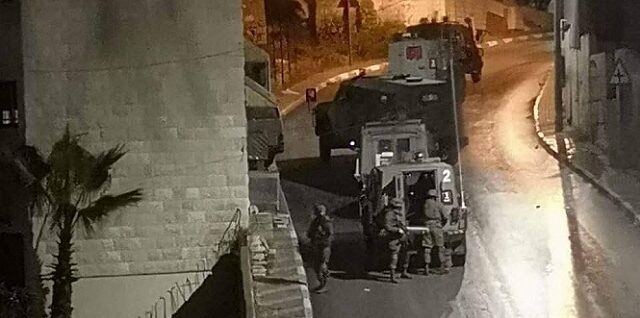 جنین کیمپ پر اسرائیلی حملے میں فلسطینی نوجوان شہید