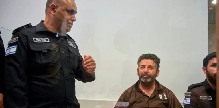 اسپین نے اسرائیلی سفارت کار کو طلب کر لیا، سیف ابو کشک کی گرفتاری پر احتجاج