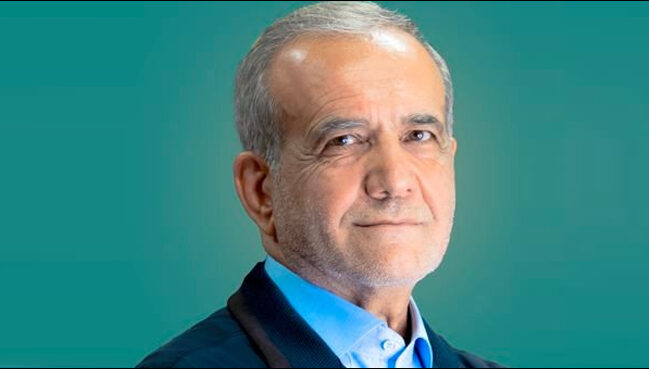 ایران نے پر امن ایٹمی پروگرام جاری رکھنے کا اعلان کر دیا