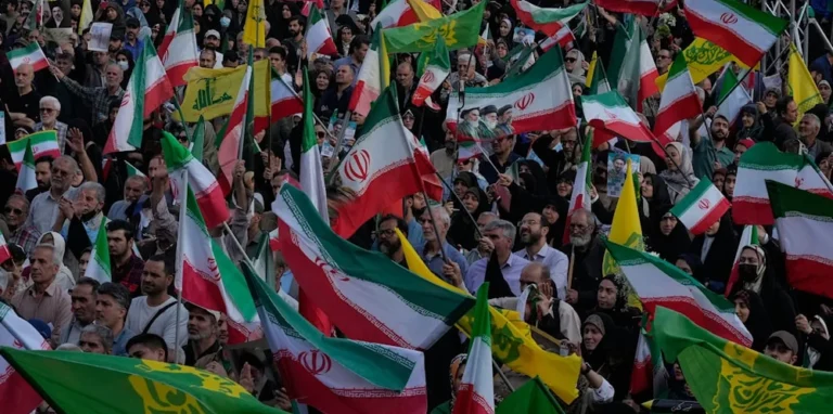 ایرانی عہدیدار علی اکبر ولایتی کا امریکہ کو مغربی ایشیا سے نکالنے کی وارننگ