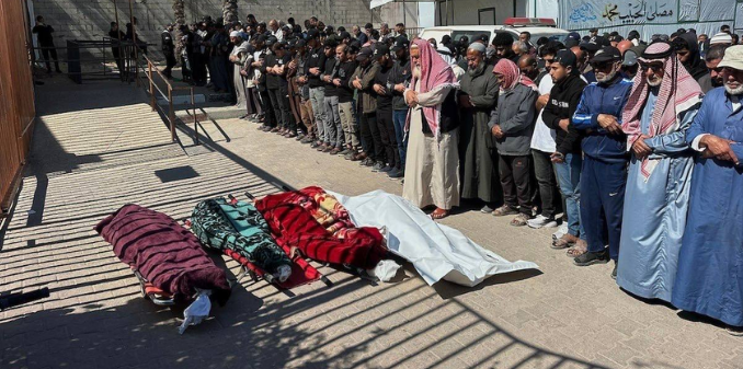 غزہ میں صیہونی دہشت گرد فوج کی رات بھر وحشیانہ بمباری اور زخمی فلسطینی بچے