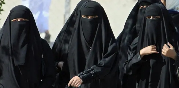 سعودی خواتین کیلئے بڑی خوشخبری، قرآنی مقابلے میں شرکت کی اجازت