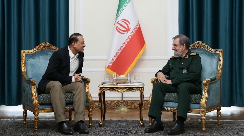 محسن رضائی اور عاصم منیر